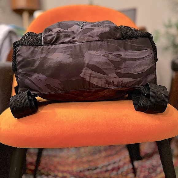 Victoria's Secret Purple Zebra Camo Cinch-Top Backpack 🎆 - Picture 9 of 17